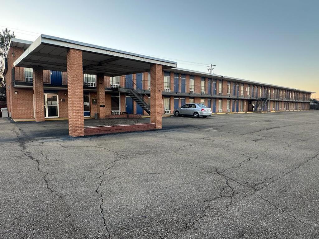 Express Inn New Albany Εξωτερικό φωτογραφία